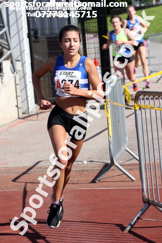 Womens under-17s  Northern 3 Stage Road Relay, SportsCity, Manchester. Photo: David T. Hewitson/Sports for All Pics